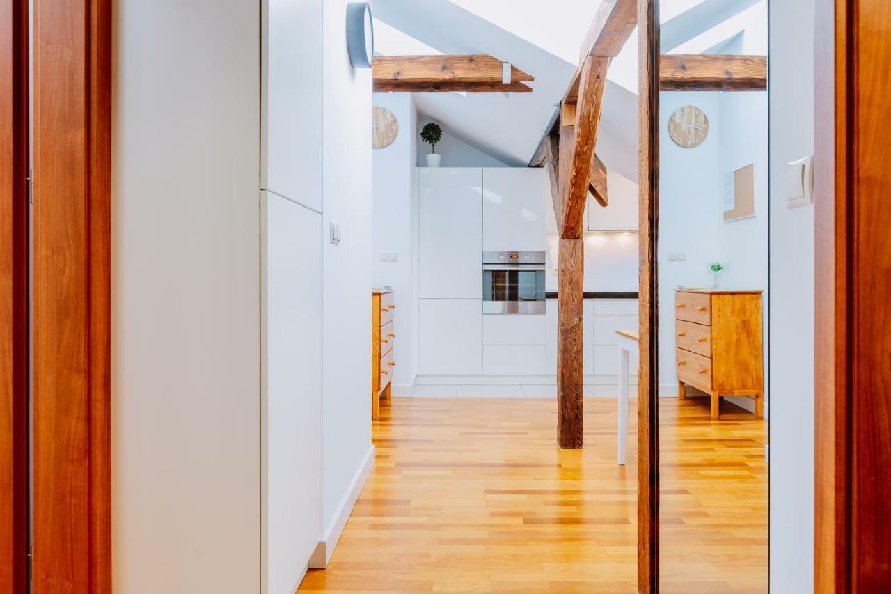 קרקוב Atticus Apartments מראה חיצוני תמונה
