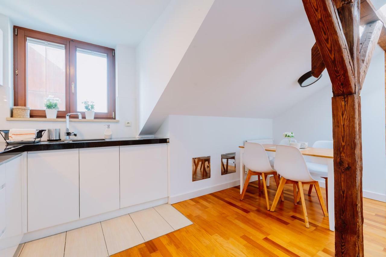 קרקוב Atticus Apartments מראה חיצוני תמונה