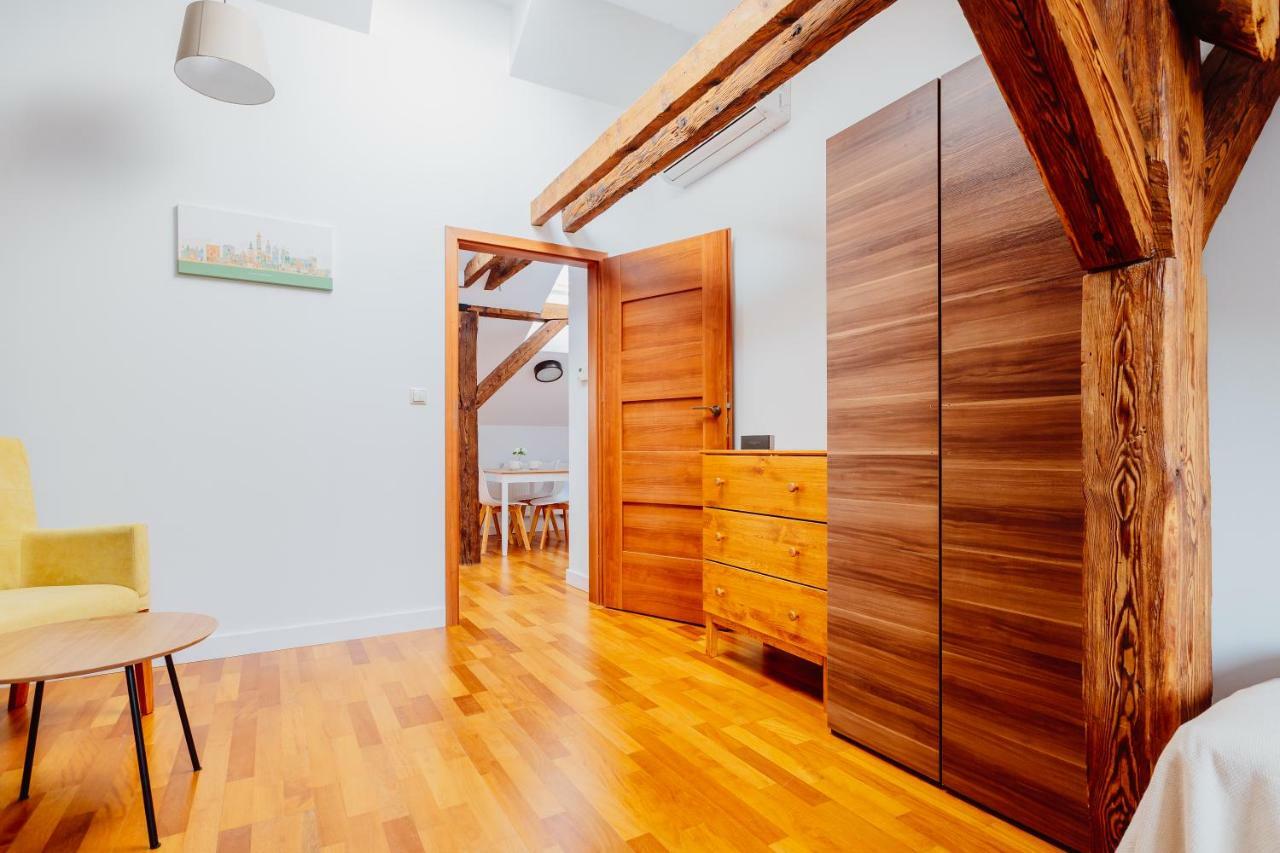 קרקוב Atticus Apartments מראה חיצוני תמונה